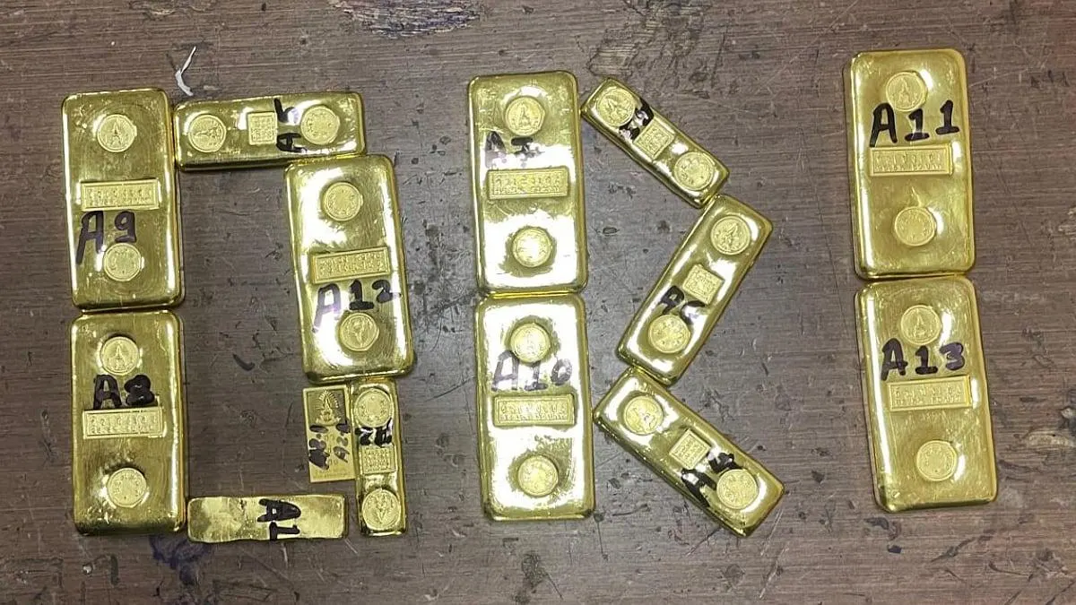 ₹5.84 Crore Gold Smuggling Racket Busted; Five Arrested