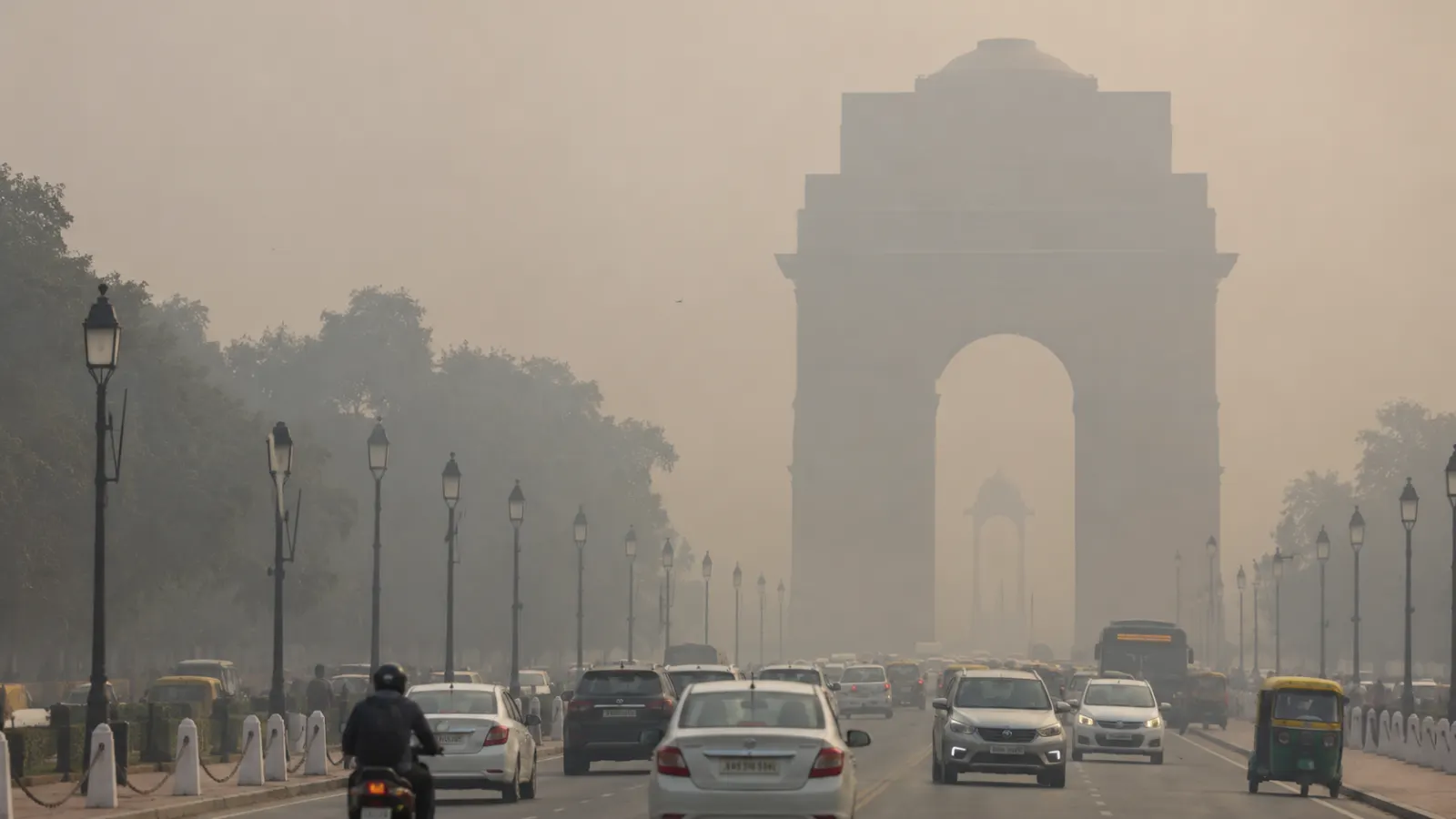 Delhi-NCR GRAP-1 Restrictions Begin as AQI Reaches 244