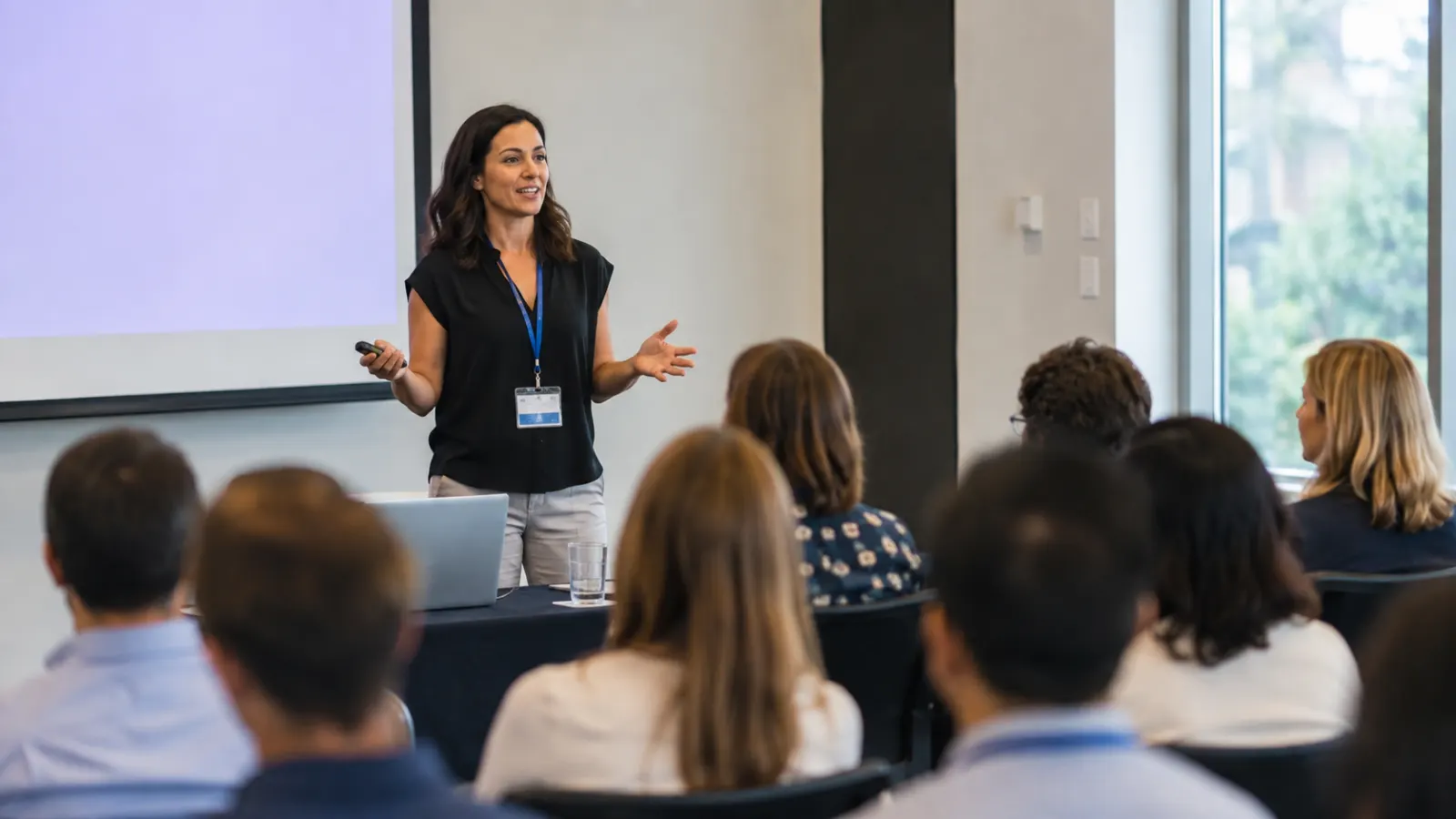 How to Improve Public Speaking Skills: 18 Practical Ways to Speak Better