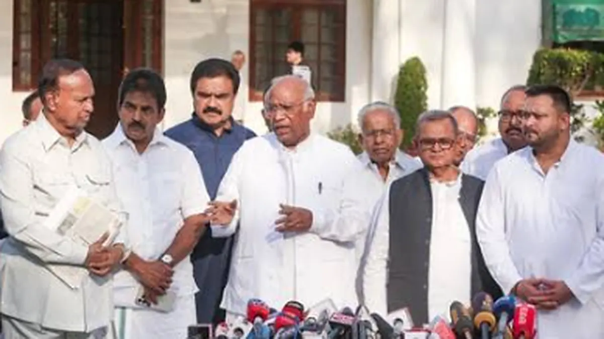 INDIA bloc leaders prepare symbolic public impeachment proceedings against Chief Election Commissioner Gyanesh Kumar, postponed due to Delhi rainfall.